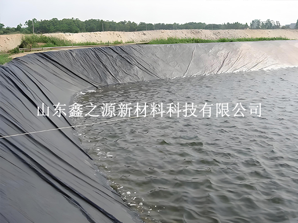 如何順利的延緩蓄水池防滲膜的衰老？