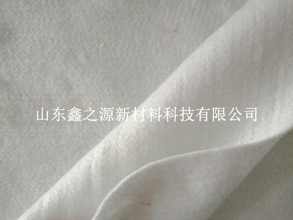 丙綸土工布施工連接技巧：高效、穩(wěn)固的拼接藝術(shù)