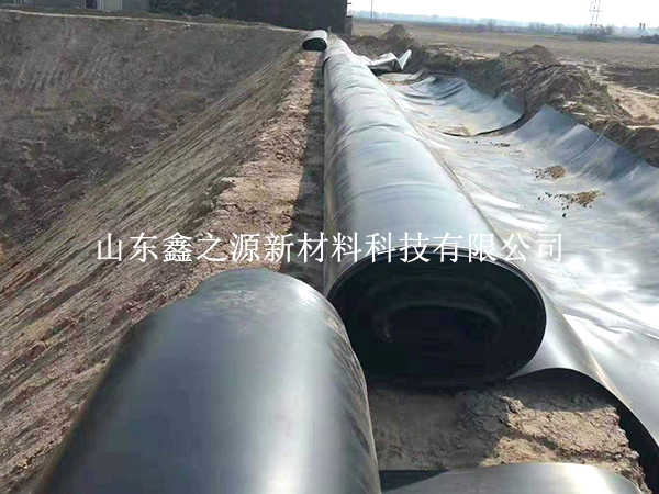 養(yǎng)殖防滲膜適應環(huán)境能力強，可鋪設多種環(huán)境下