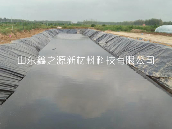 鋪設(shè)hdpe土工膜時可進行無縫連接嗎？